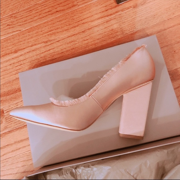 Halston Heritage Keni Fringe Pump - Picture 7 of 8